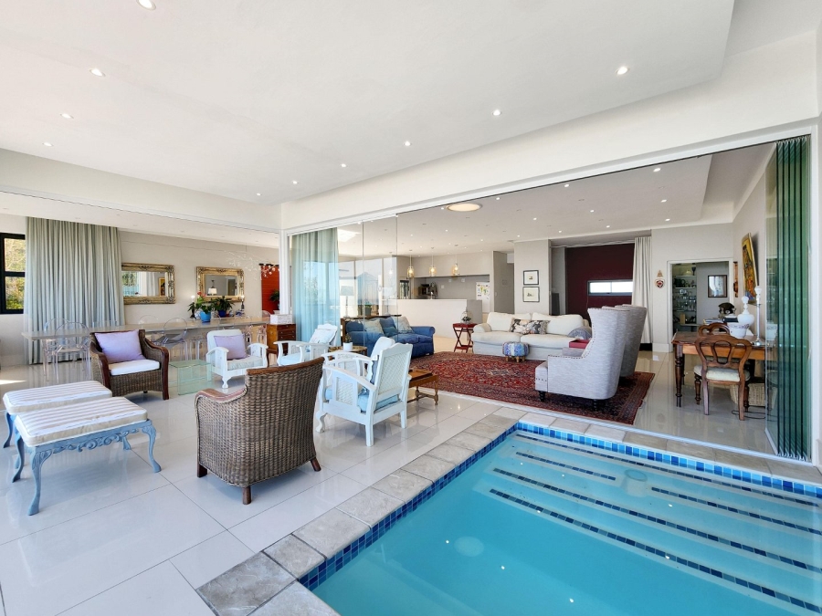 11 Bedroom Property for Sale in Camps Bay Western Cape